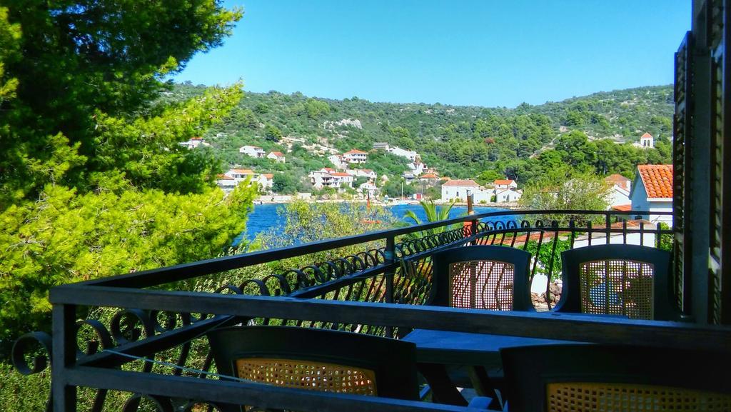 Apartmani Conar Veliki Drvenik Buitenkant foto