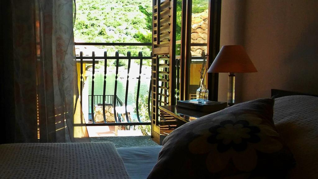 Apartmani Conar Veliki Drvenik Buitenkant foto