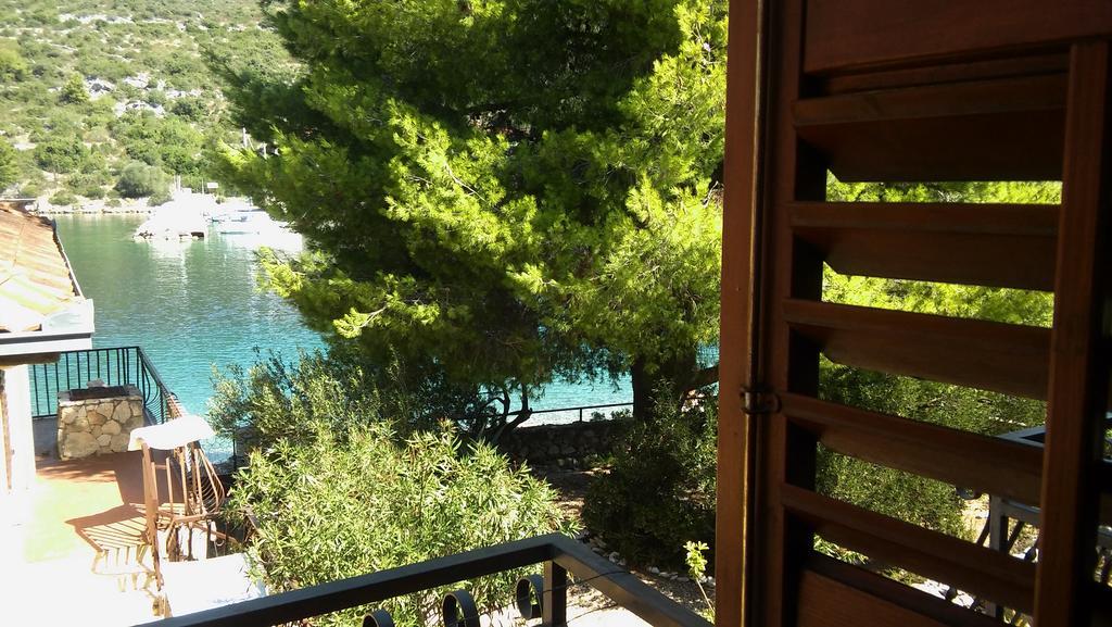 Apartmani Conar Veliki Drvenik Buitenkant foto